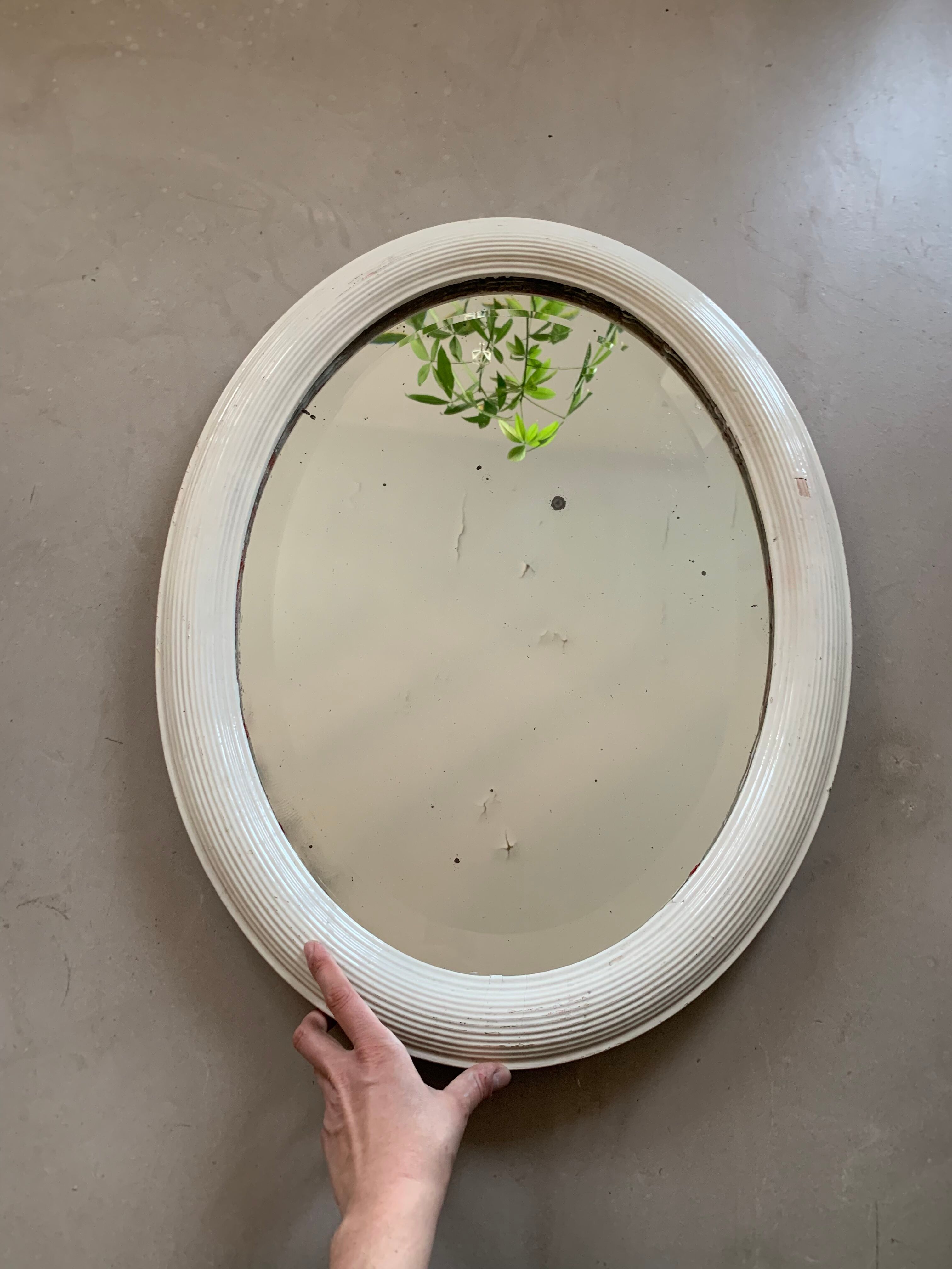 Old oval and beveled mirror 51x66cm