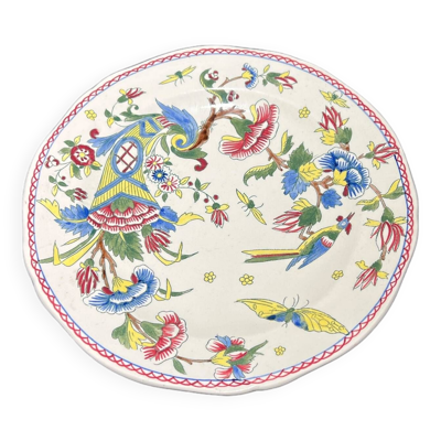 Assiette en porcelaine de Gien