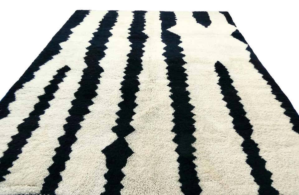 Tapis marocain abstrait Beni Mrirt 251 x 335 cm