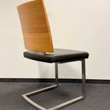 Ensemble exclusif de table à manger comprenant 6 chaises cantilever