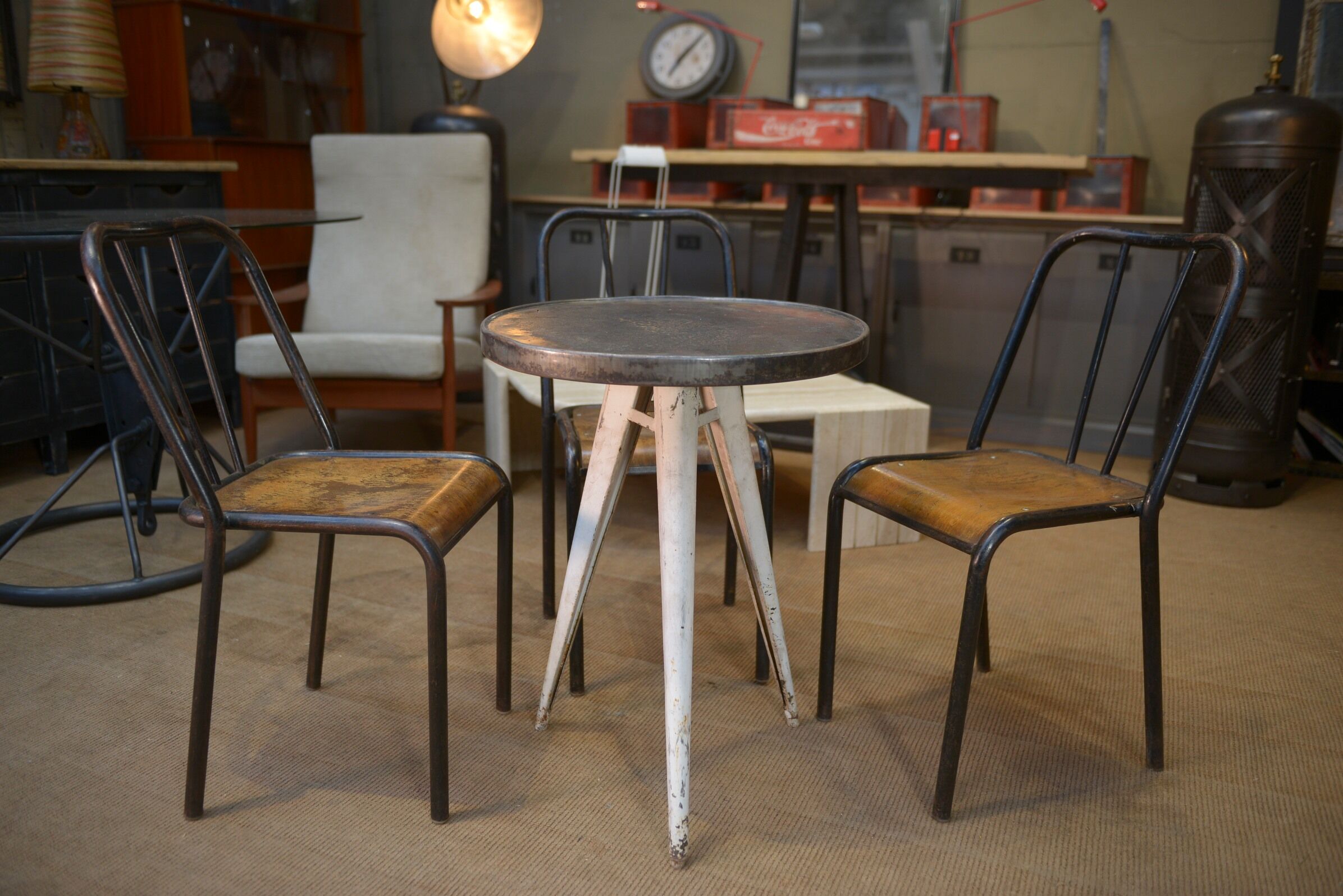 Art deco terrace bistro table in metal 1930
