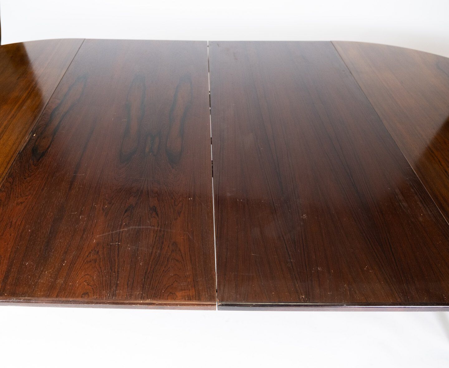 Dining table in rosewood designed by Omann Junior from the 1960s.