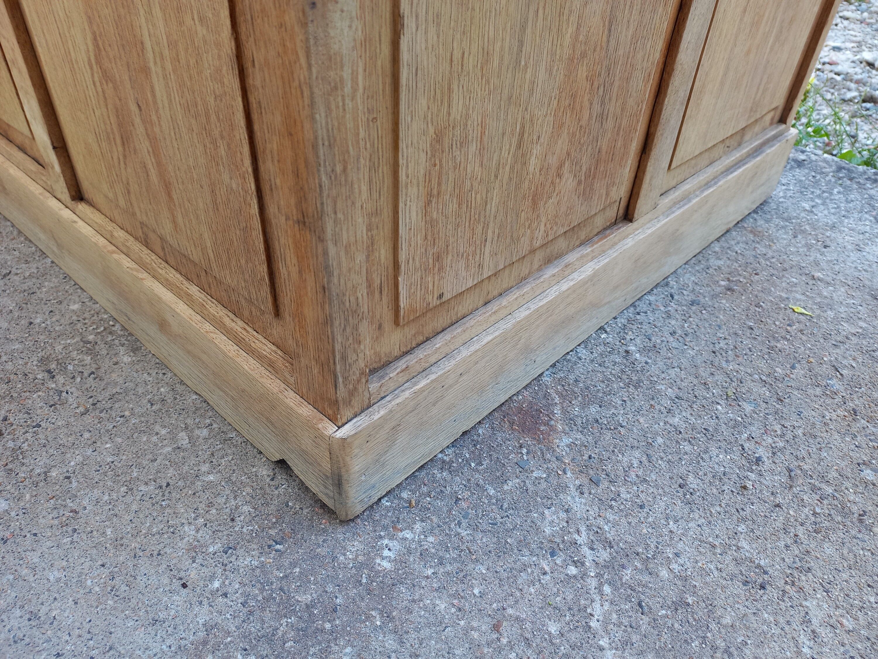 Minister's office in solid oak