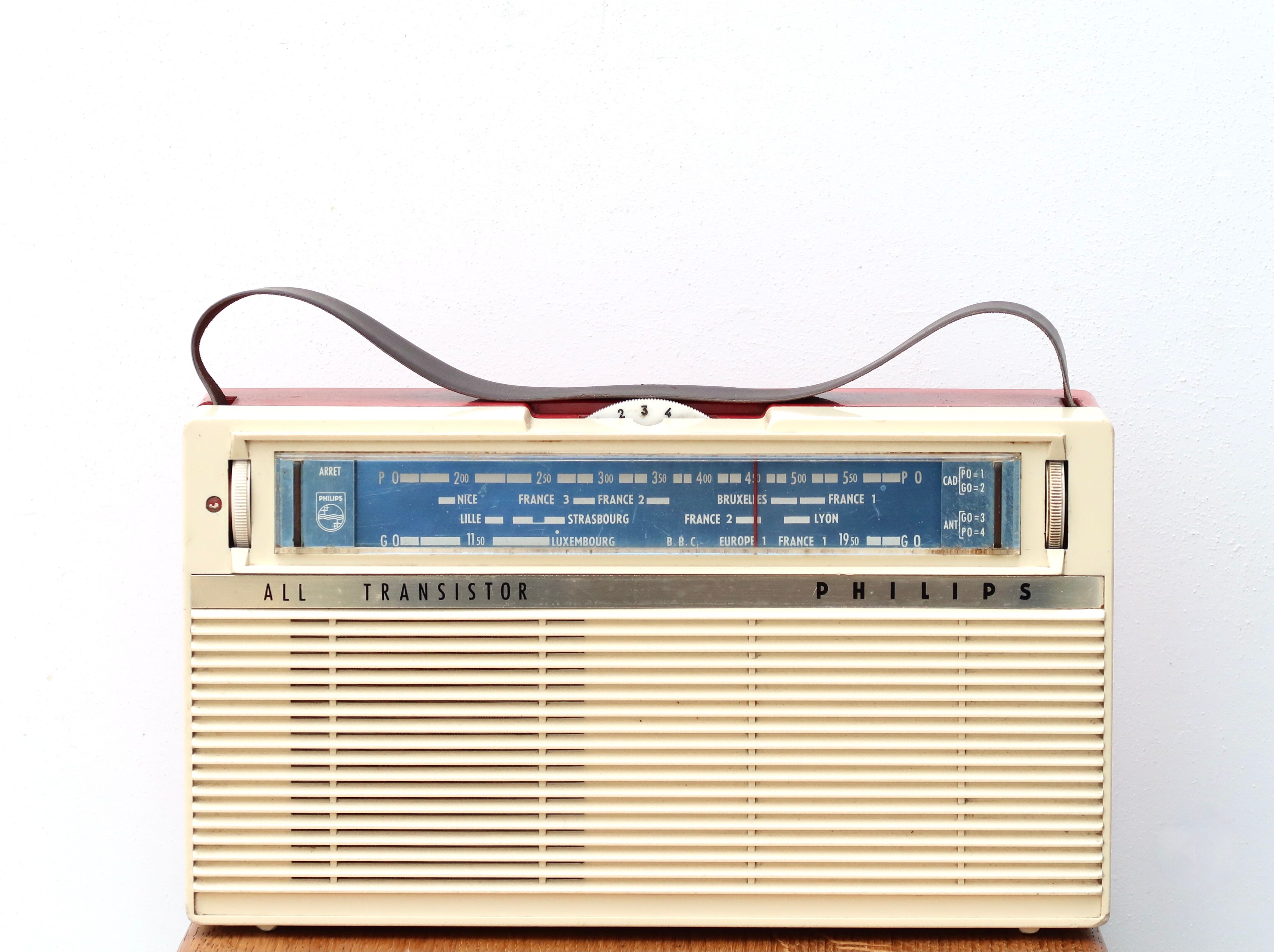 Poste radio All transistor par Philips années 70