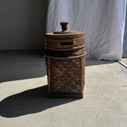 Large Indonesian wicker fishing basket with lid H65 D33
