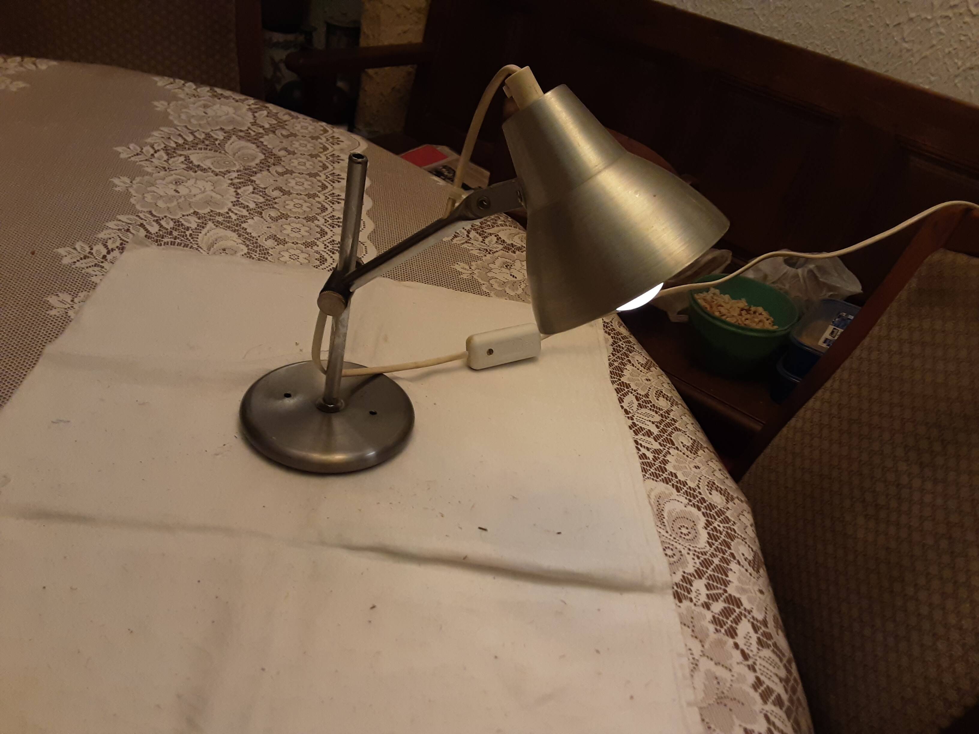 Lamoe de bureau alu  vintage