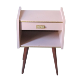 Chevet design des années 50 pour chambre d'enfant