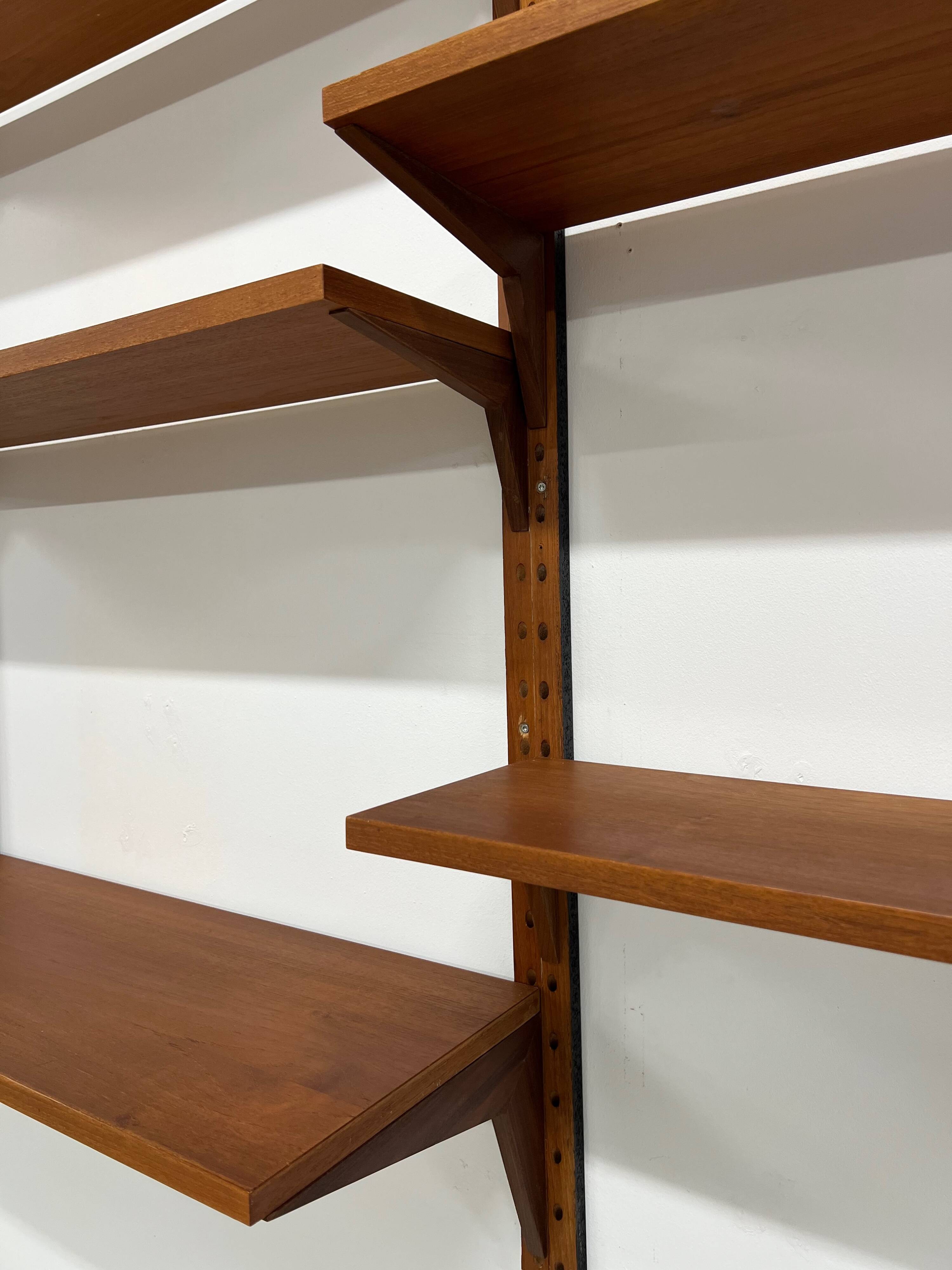 Modular Shelving System By Poul Cadovius For Cado