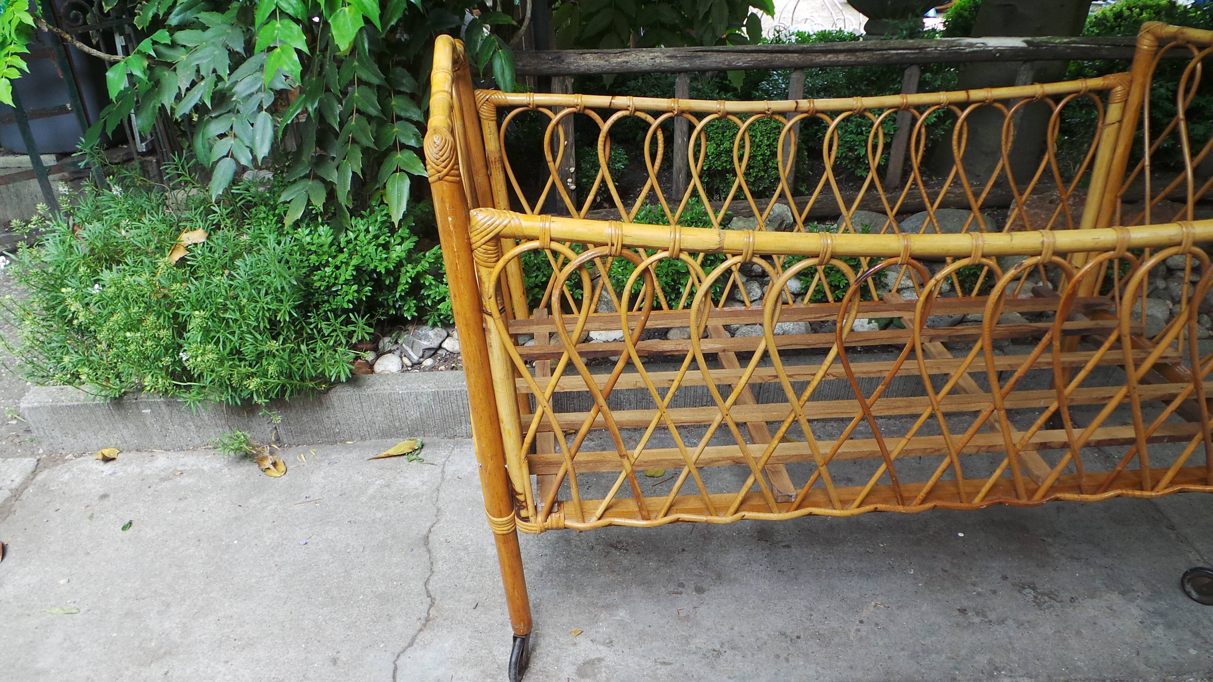 Rattan crib of the 50s