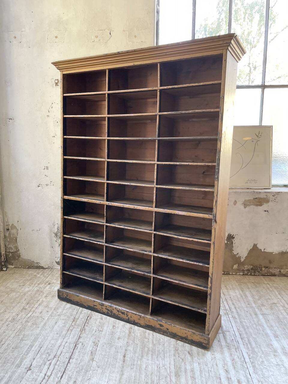 XL 1900 bookcase shelf