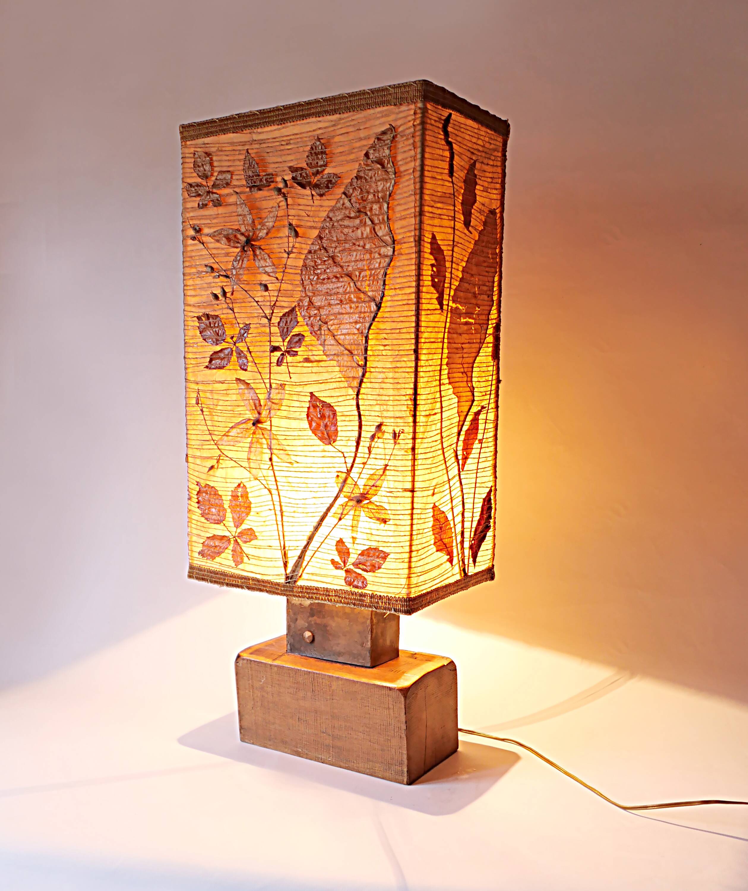 Large vintage lamp from the 70s, 1970 design, wood, metal, fabric.