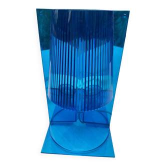 Lampe de table Kartell modèle Take bleu vif