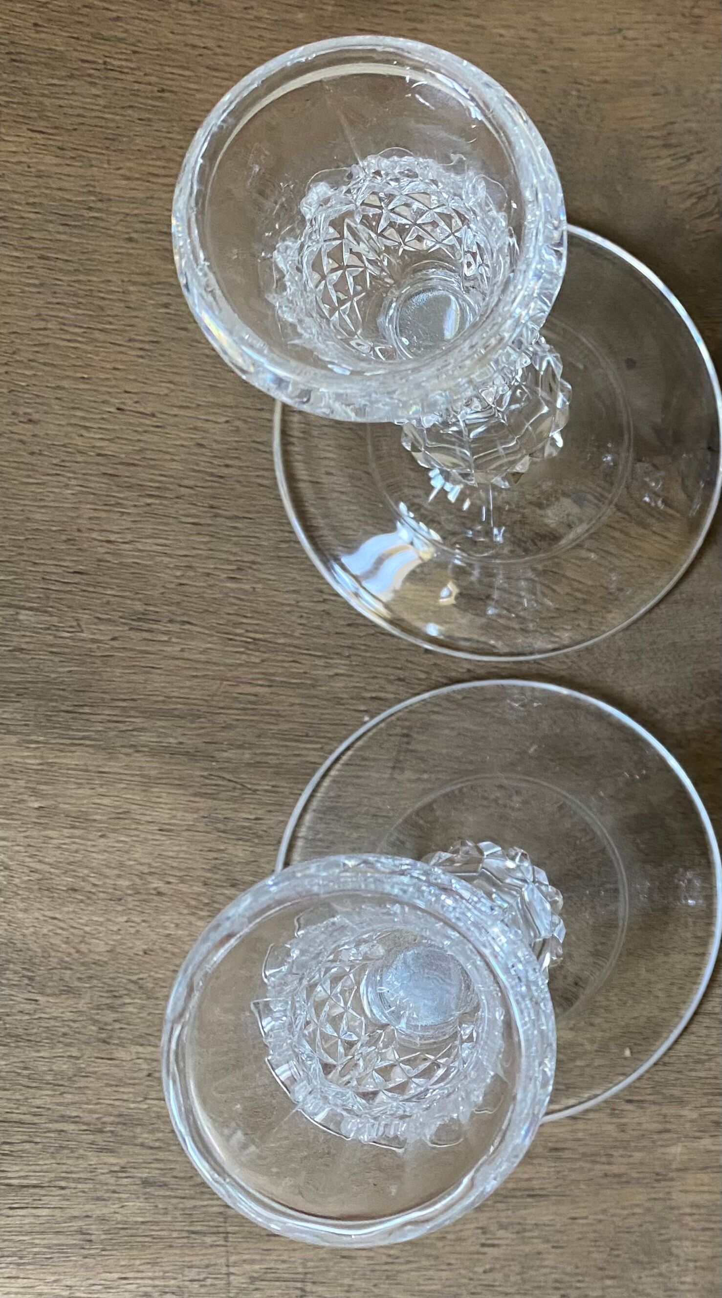 Set of two Arques crystal candle holders