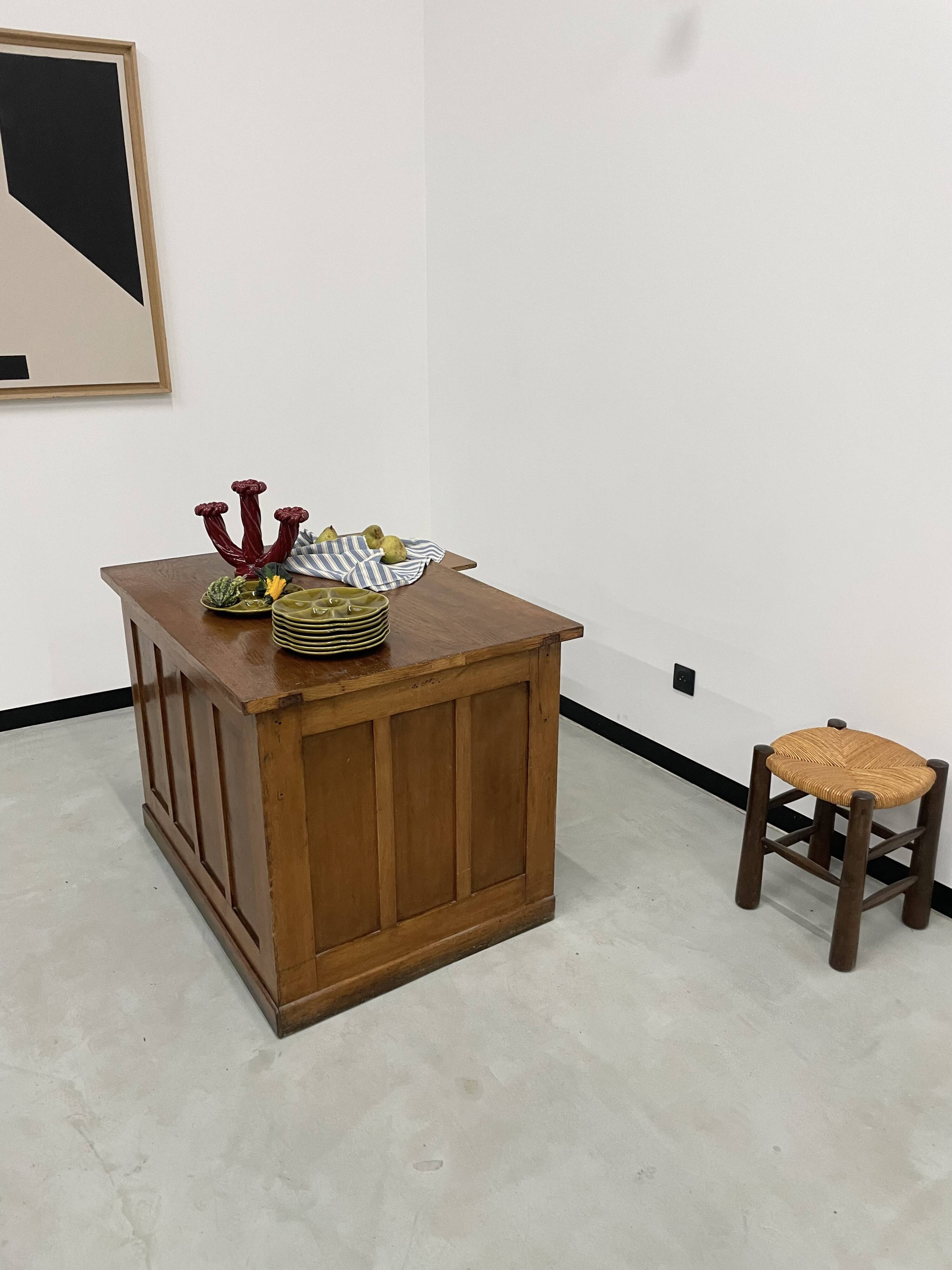 Oak and veneer counter or desk