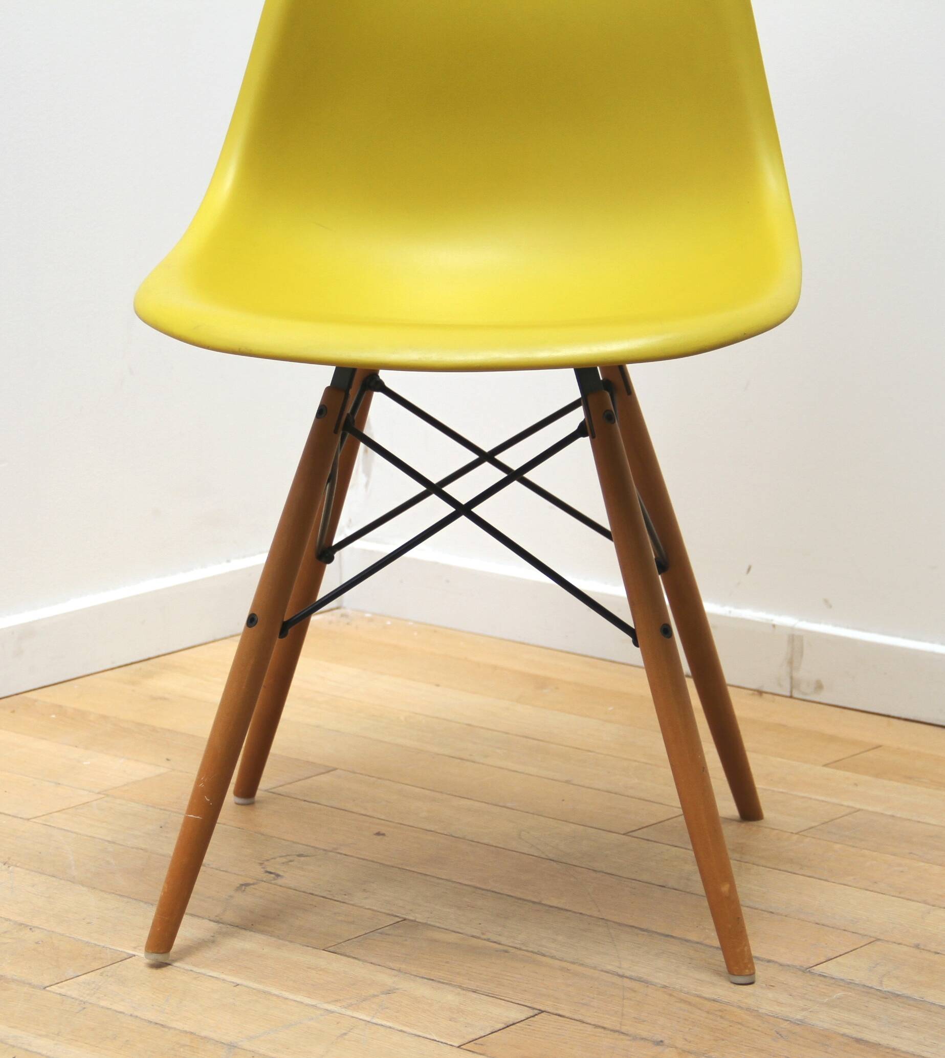DSW chair, Charles & Ray Eames, Vitra