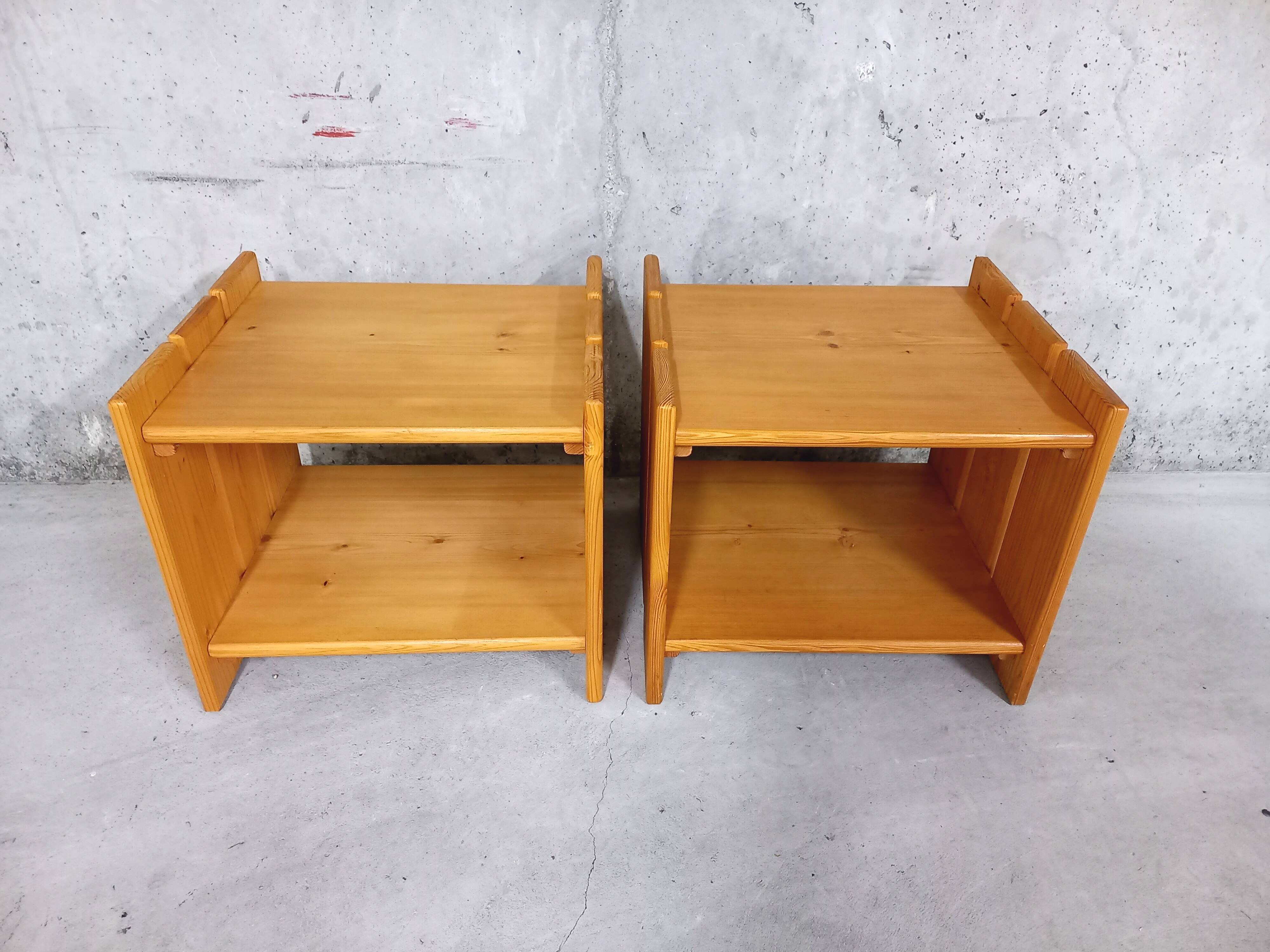 Pair of vintage pine bedside tables 70s 80s