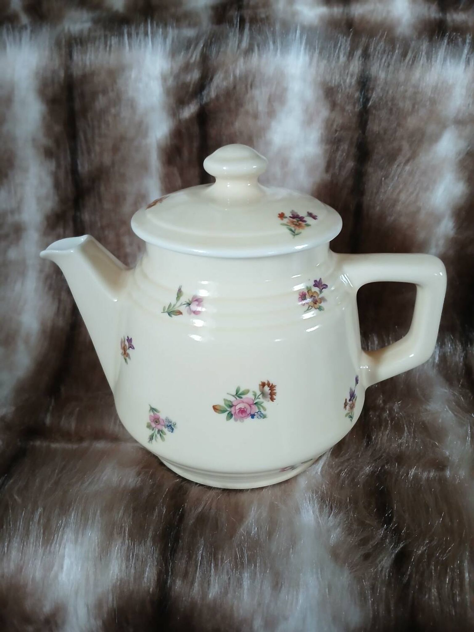 Théière/ cafetière ancienne