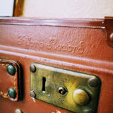 Vulcanized fiber case