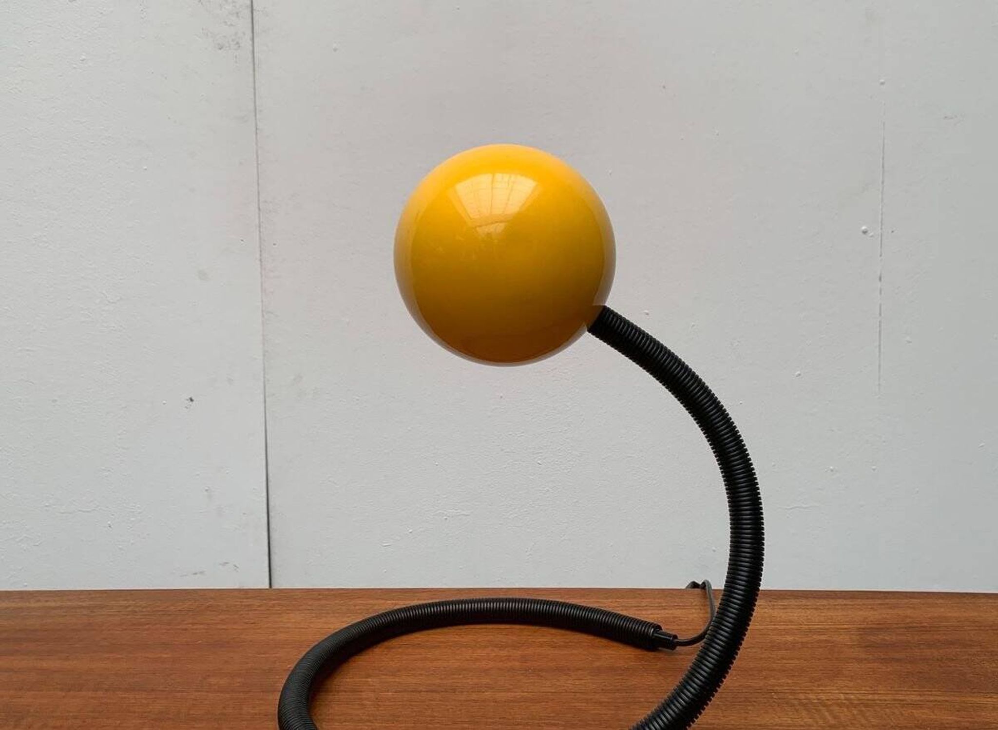 Vintage cobra snake table lamp