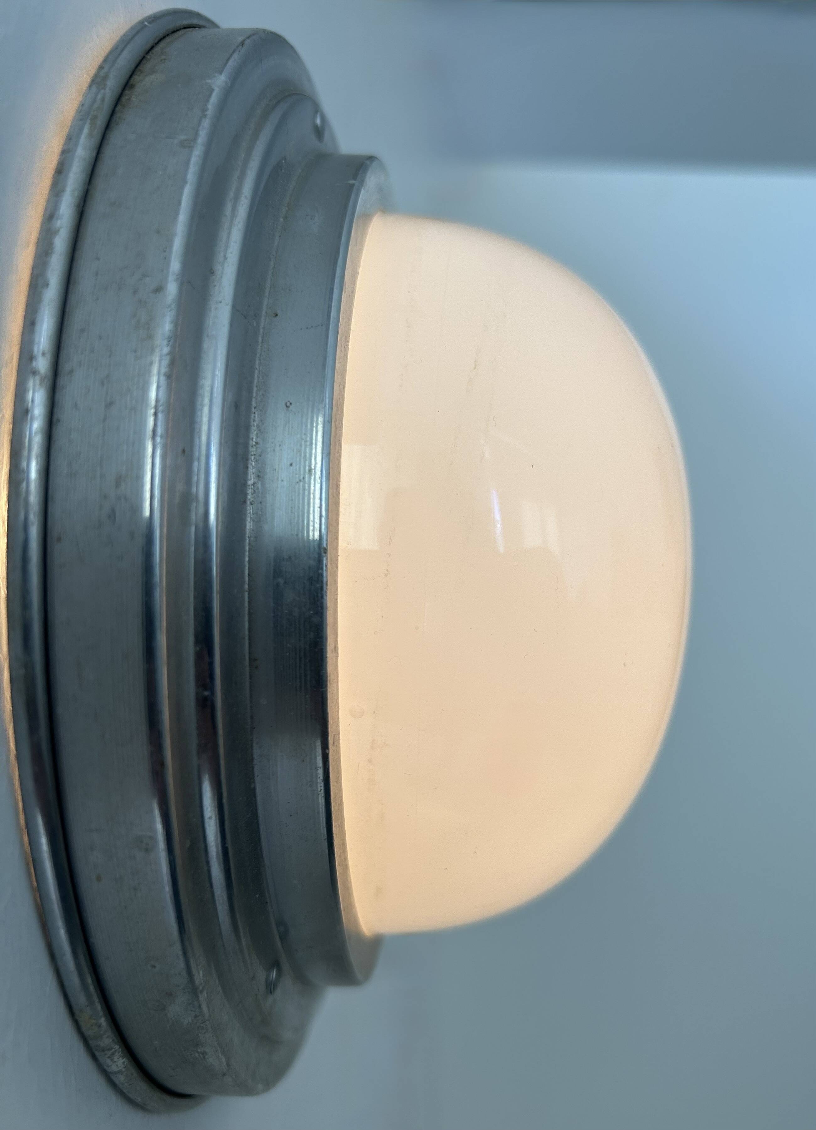 Vintage Art Deco wall lamp, chrome and opaline, France 1930