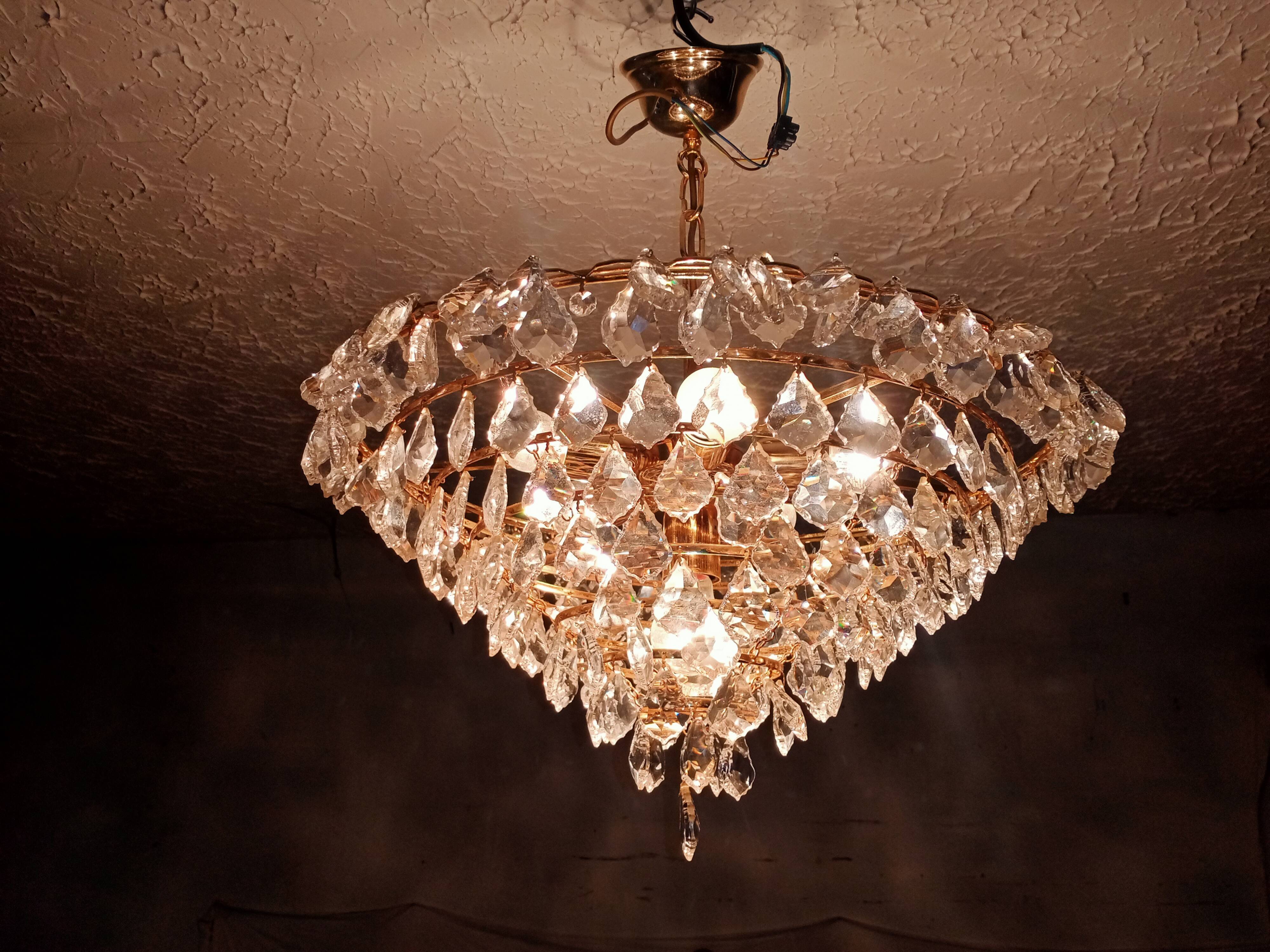 Grapevine chandelier 70