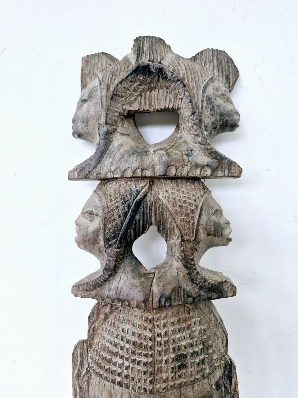 Masque Malgache Ancien Bois Palissandre Femme Têtes de Femmes Sculpté Artisanat