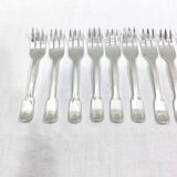 12 Forks with Shell Model