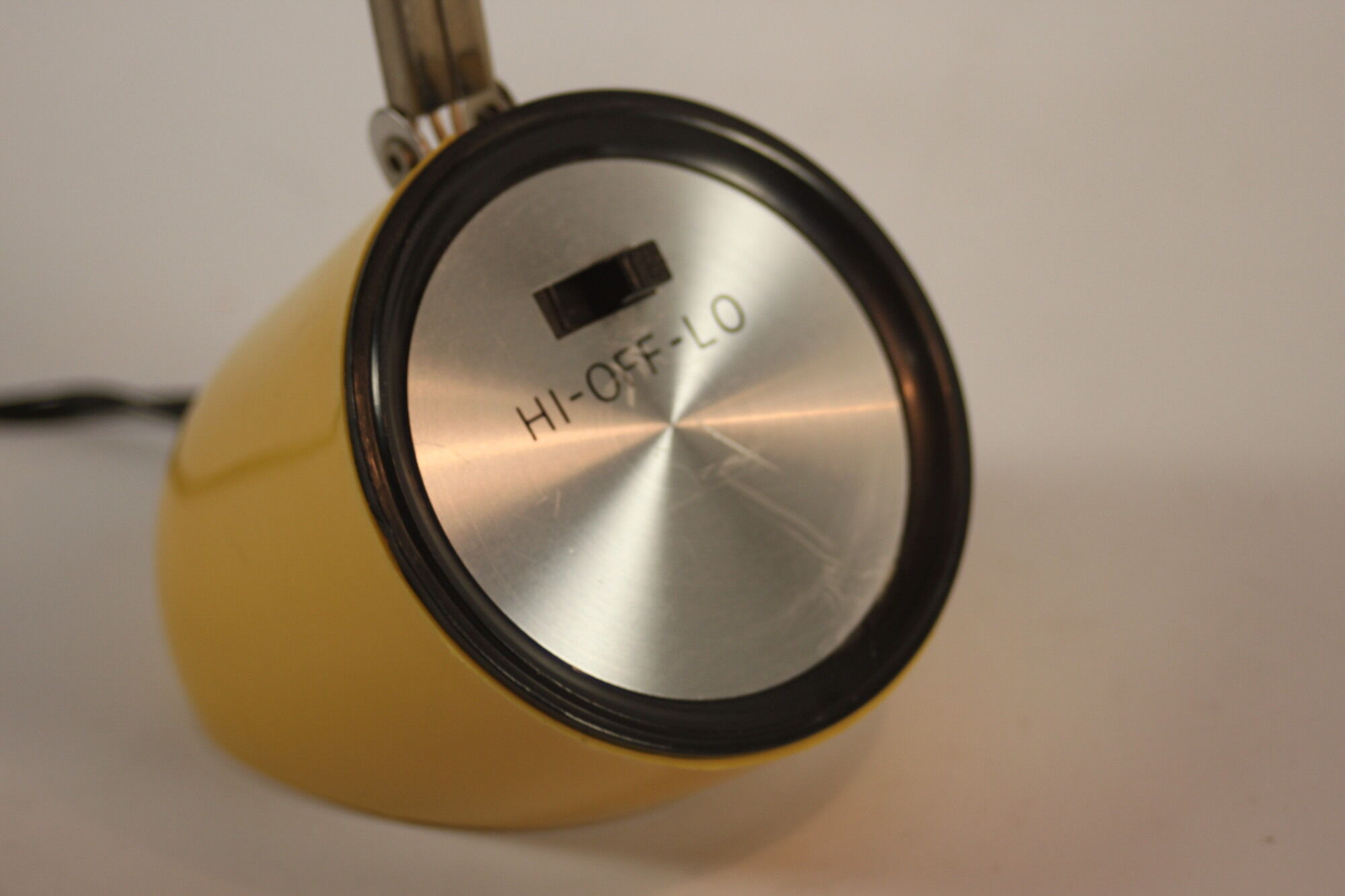 Space age yellow telescopic pill reading lamp by well-lite, honkong 1970s.