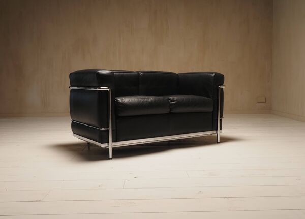 Canapé deux places vintage Cassina LC2 par Charlotte Perriand et Le Corbusier
