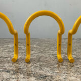 Série de 3 patères « Taka » par Cesar Rota Nodari Acerbis