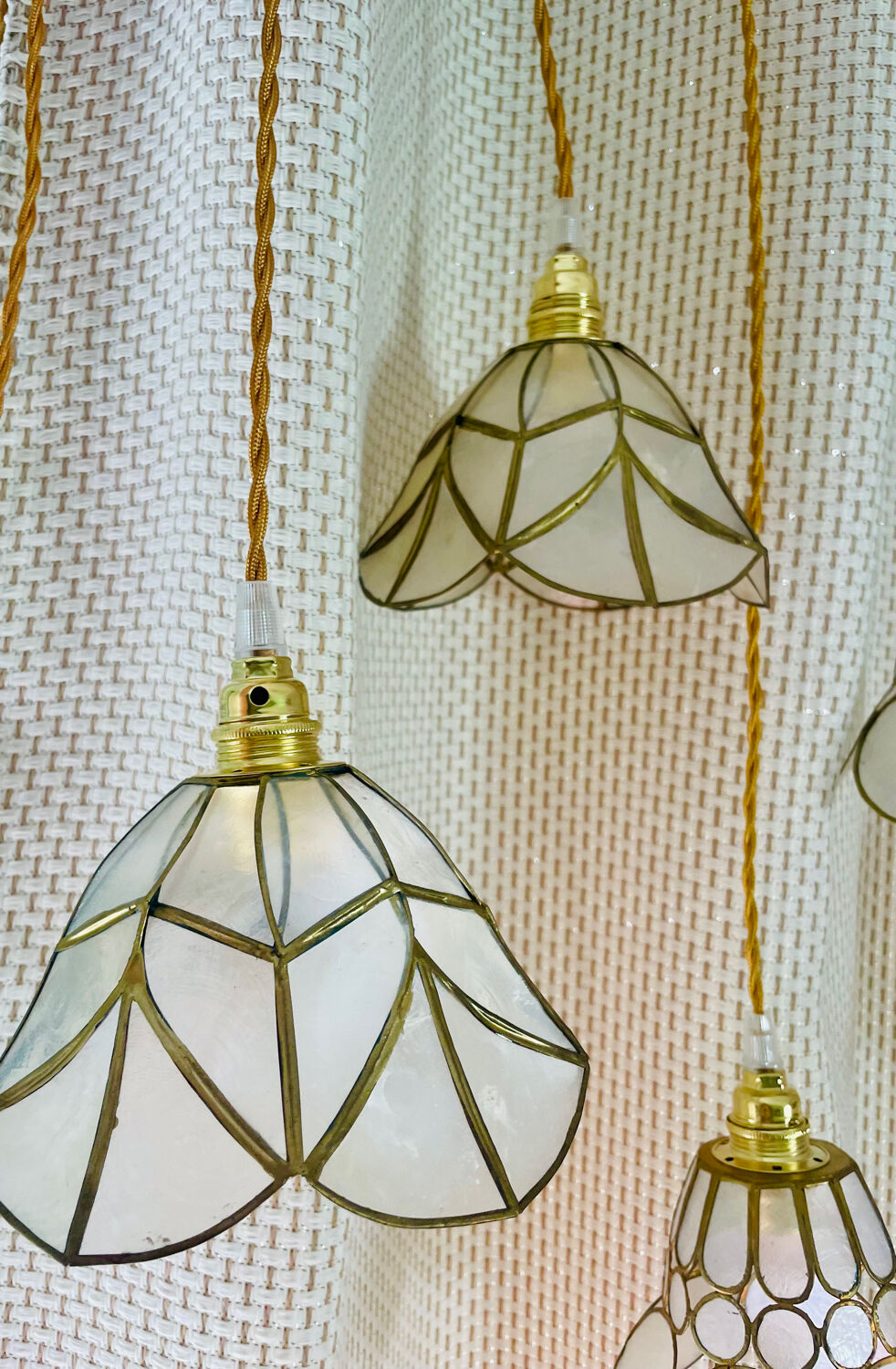 Pair of portable lamps in mother-of-pearl and brass