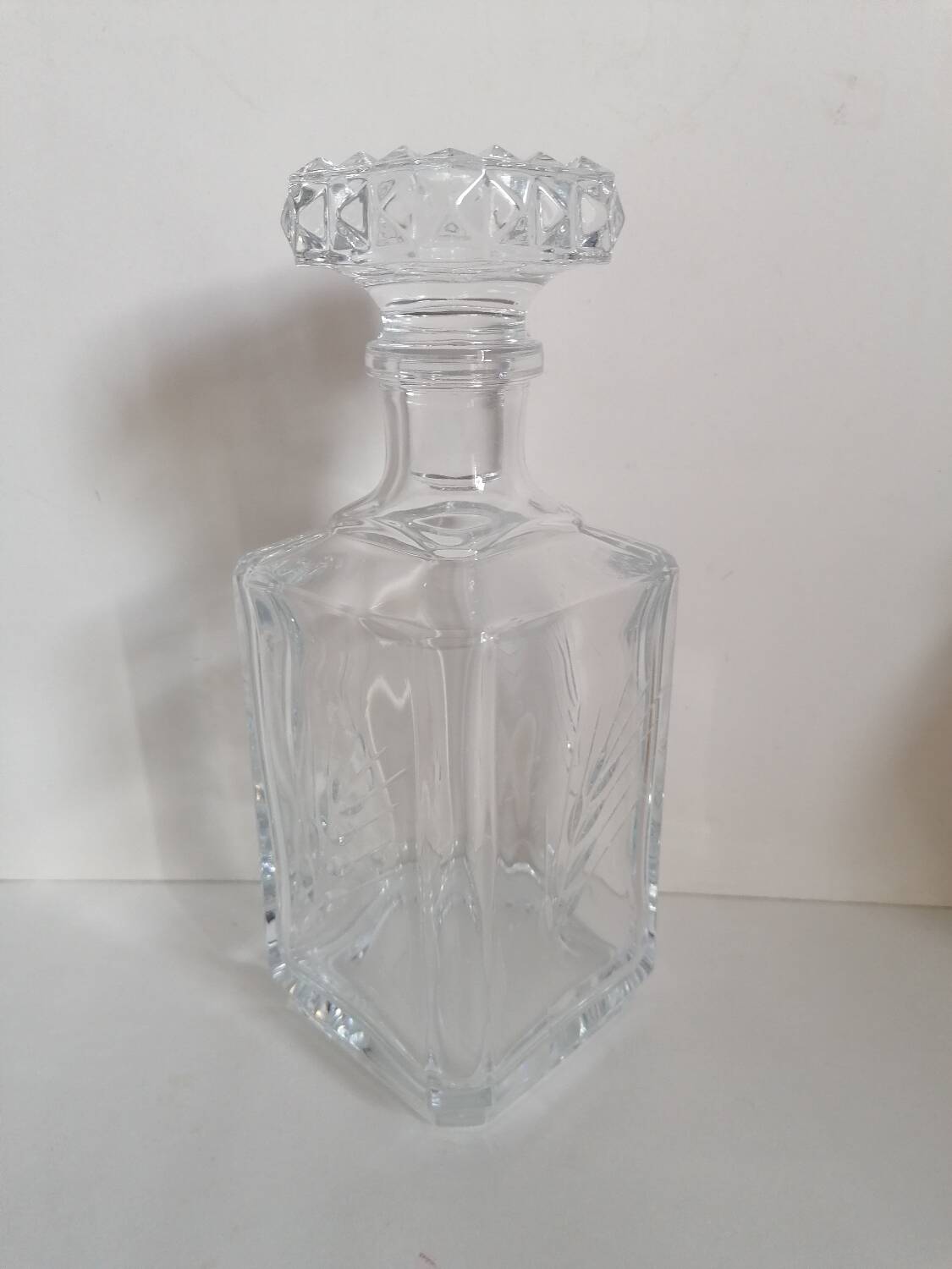 Cristal d'Arques whiskey decanter