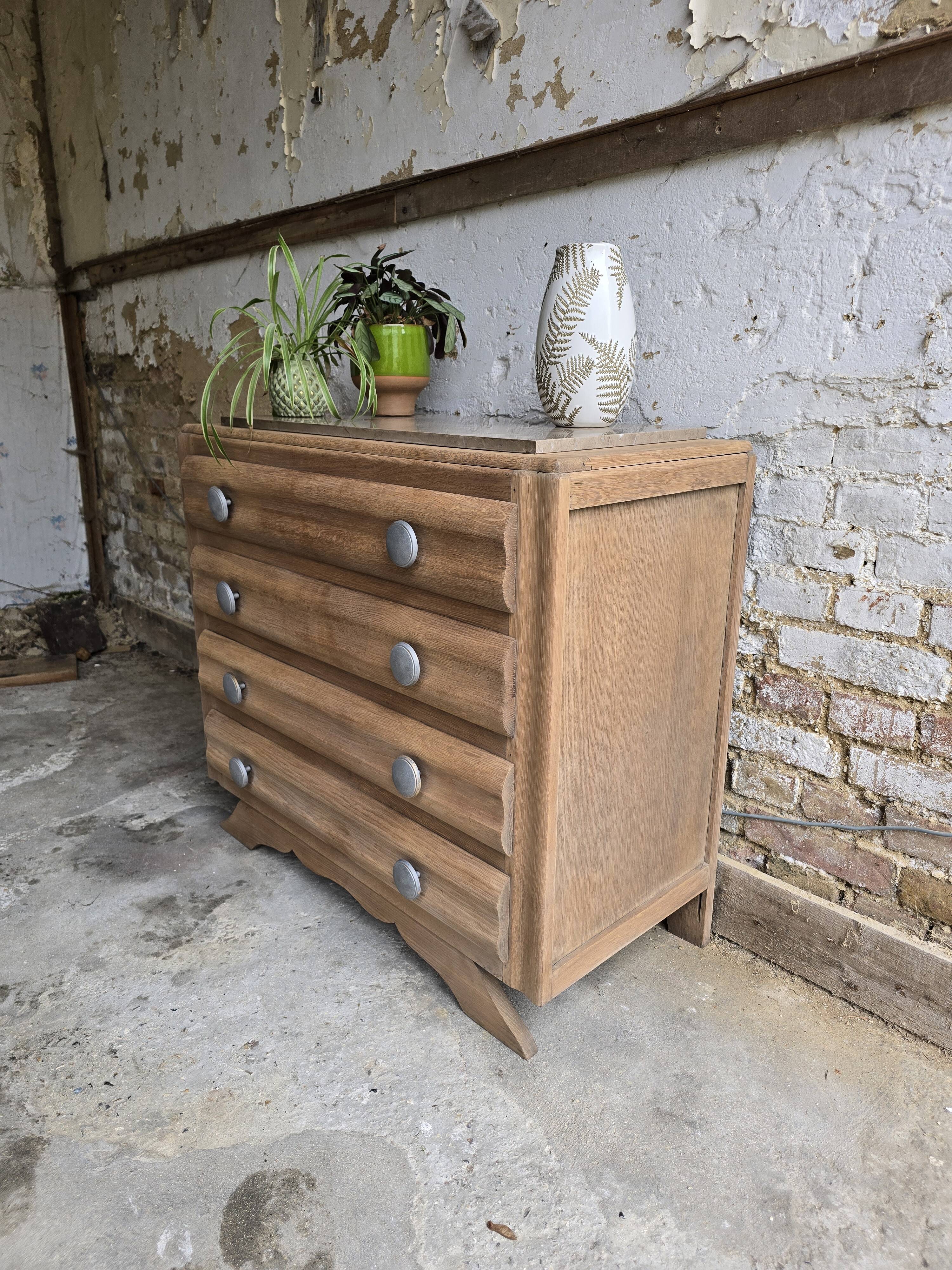 Art Deco chest of drawers