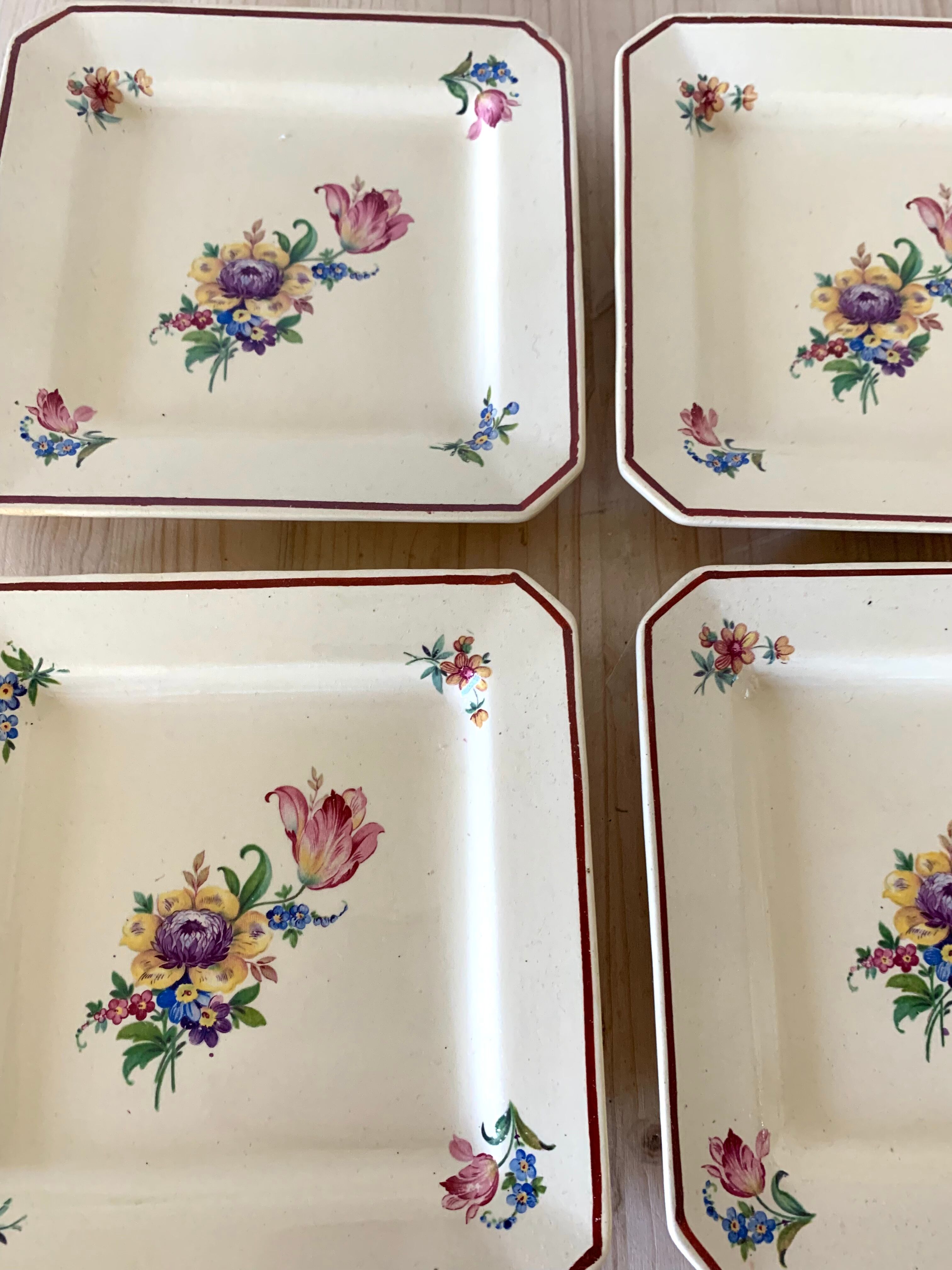 Square dessert plates