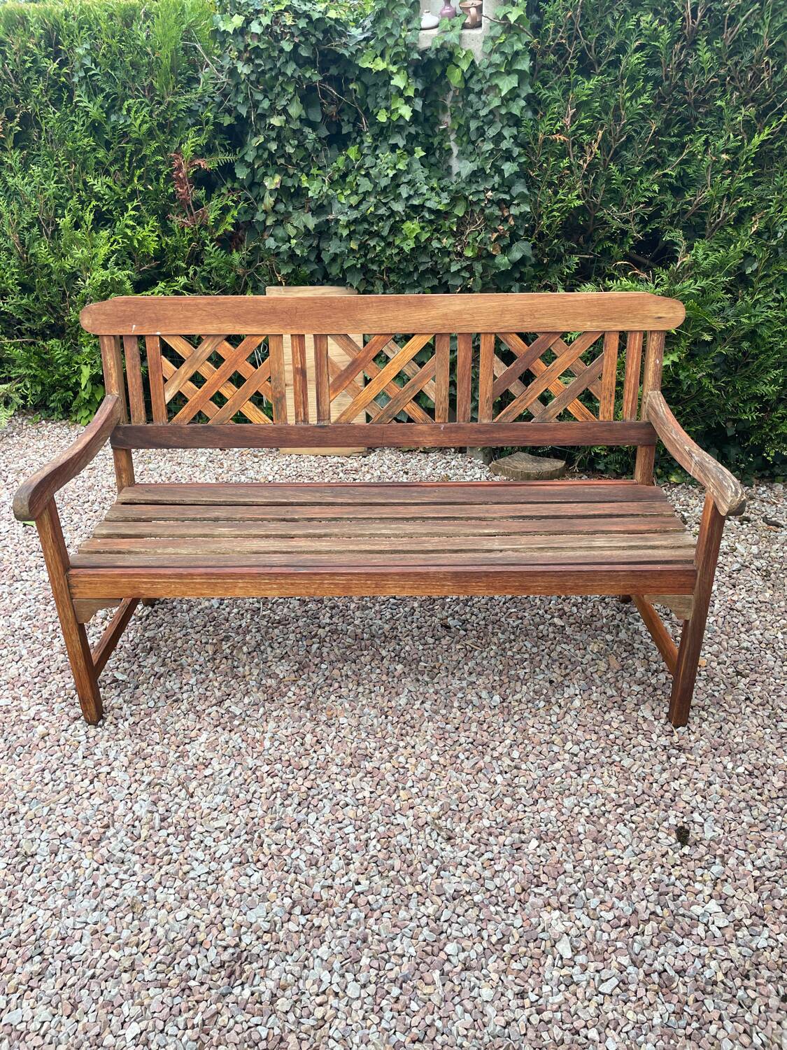 Garden bench