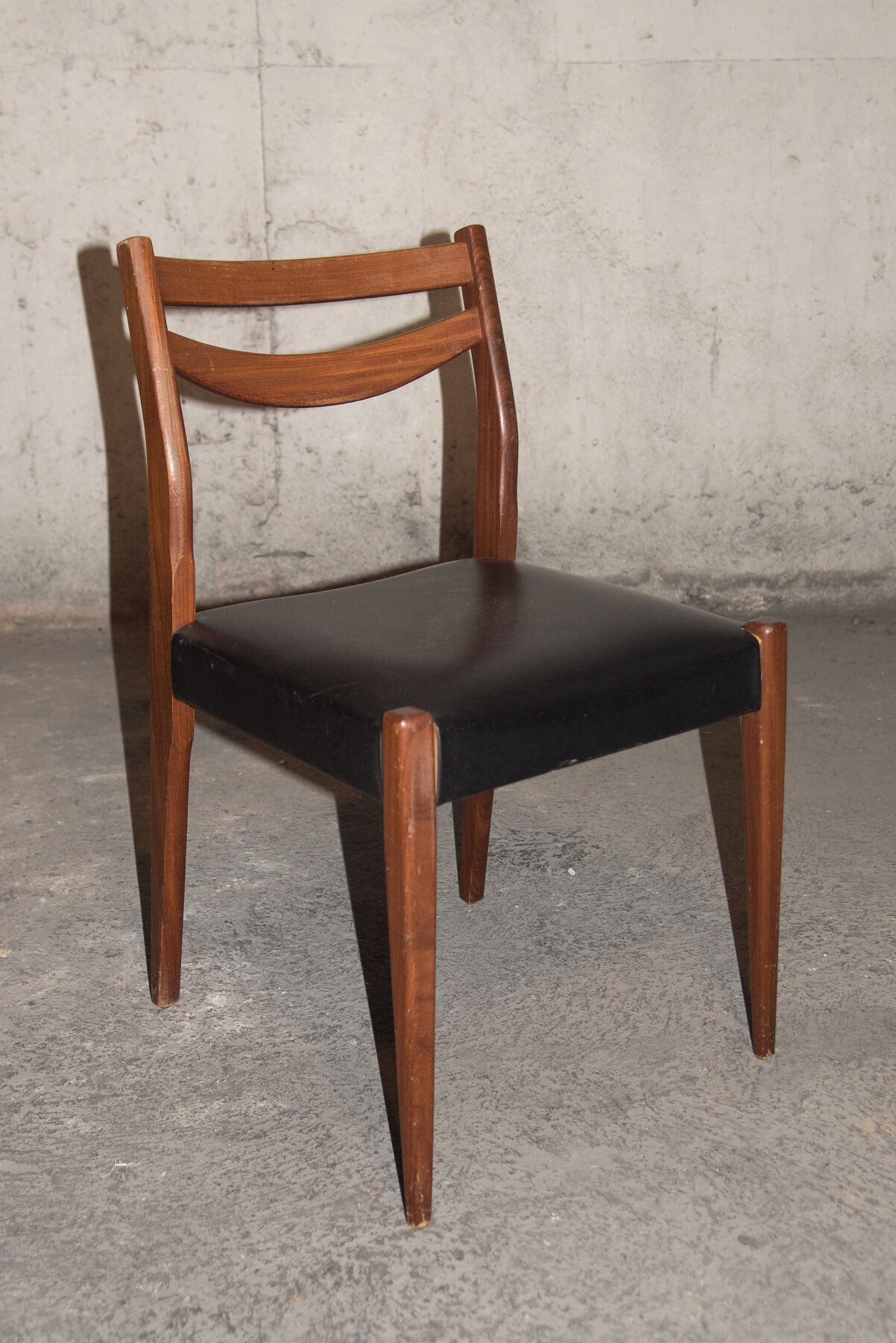 6 Scandinavian chairs 50/60s