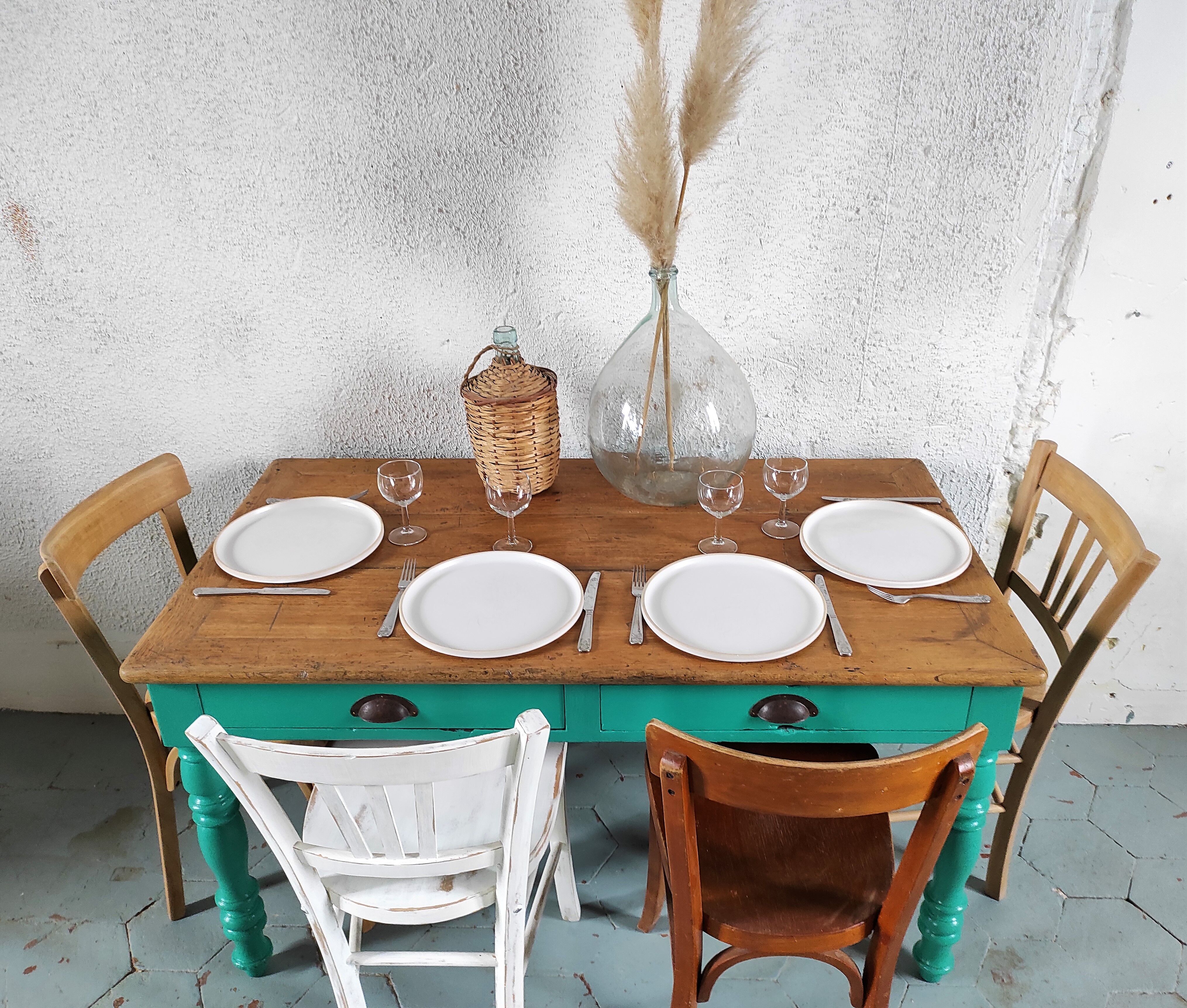 Farm table