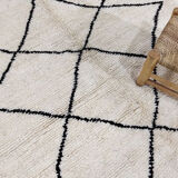 Handmade moroccan berber carpet 270 x 140 cm