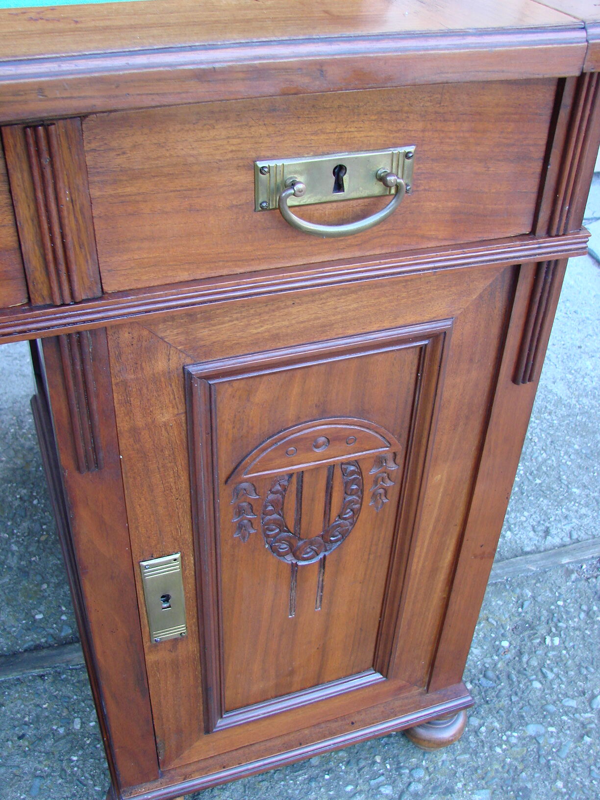 Desk with extension, 1900