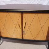 Corner chest of drawers with sliding doors