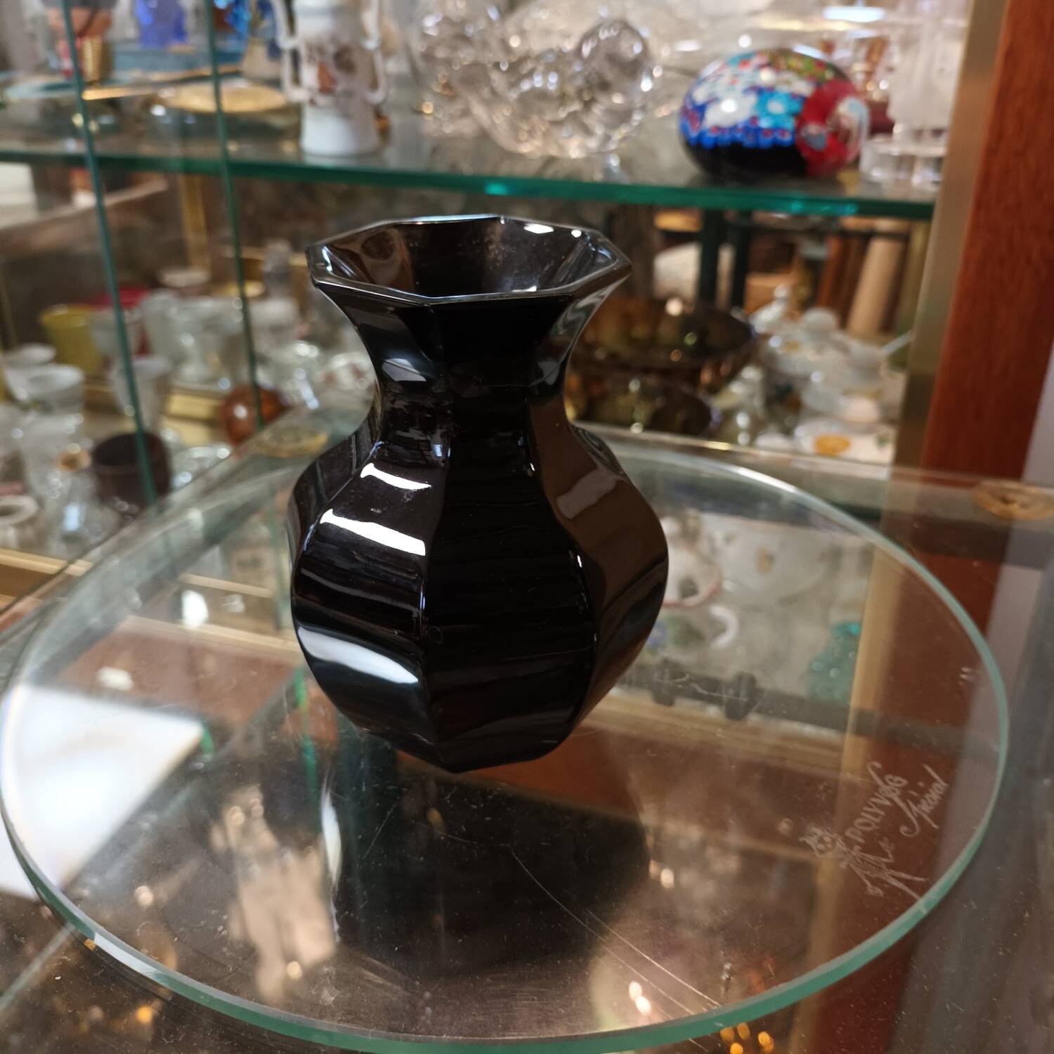 Black crystal vase