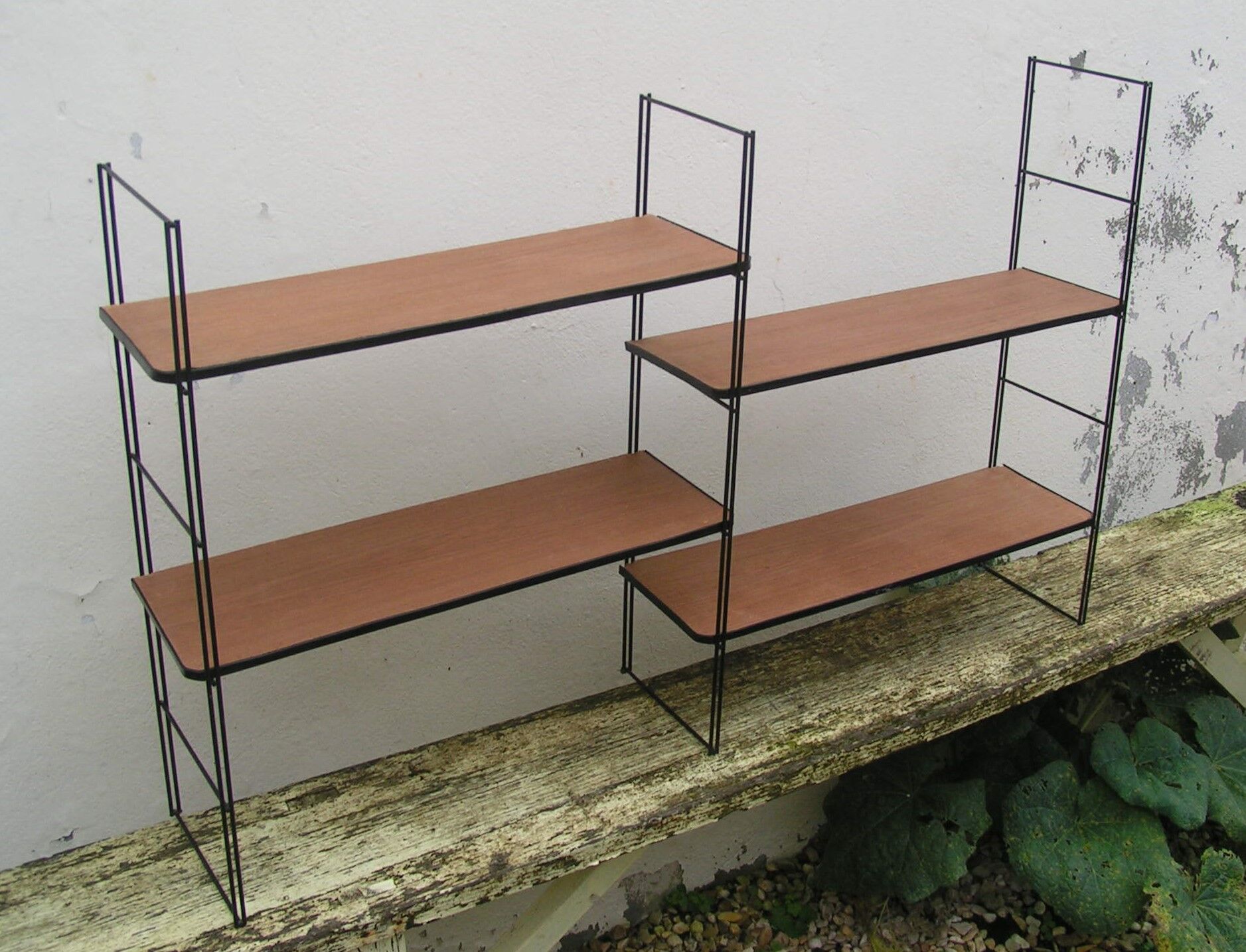 Wall string shelf