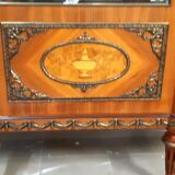 Showcase Louis XVI style, twentieth realization, signed cabinetmaking JP Ehalt of very good quality.