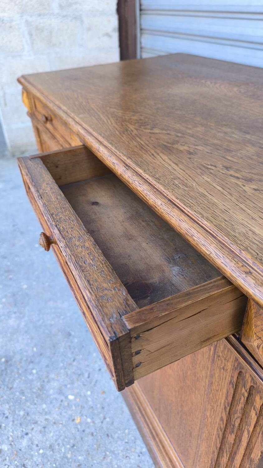 English sideboard in blond oak 1950