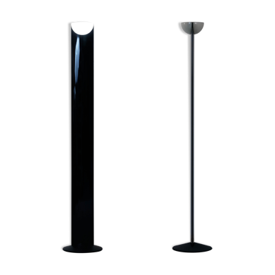 Paire de lampadaires ''Adonis'' par Gianfranco Frattini pour Luci 1987