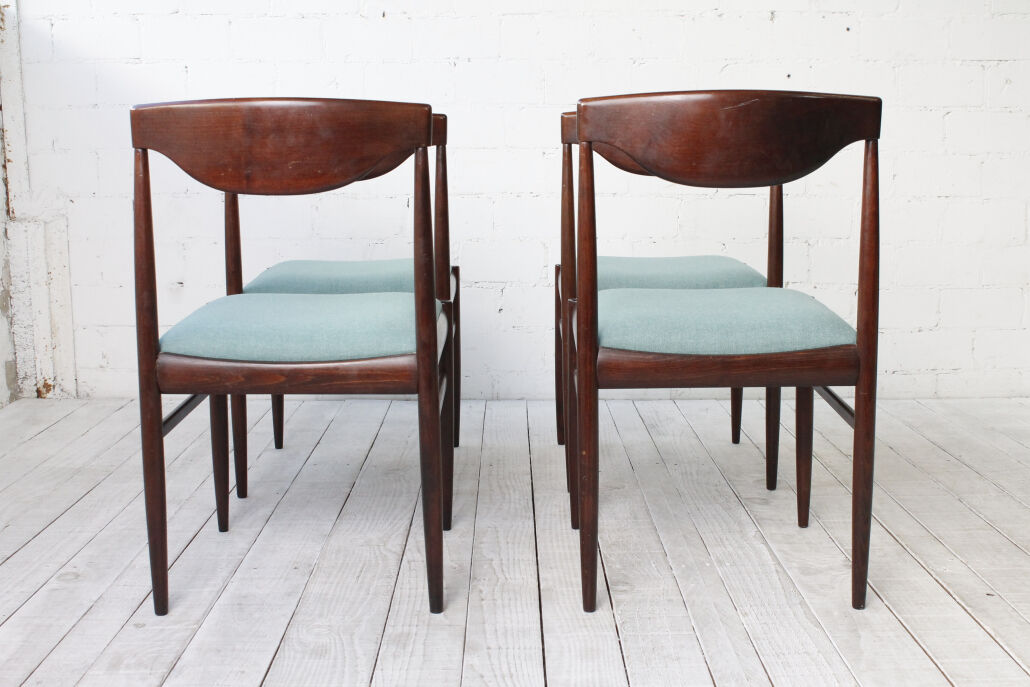 Set of 4 dining chairs