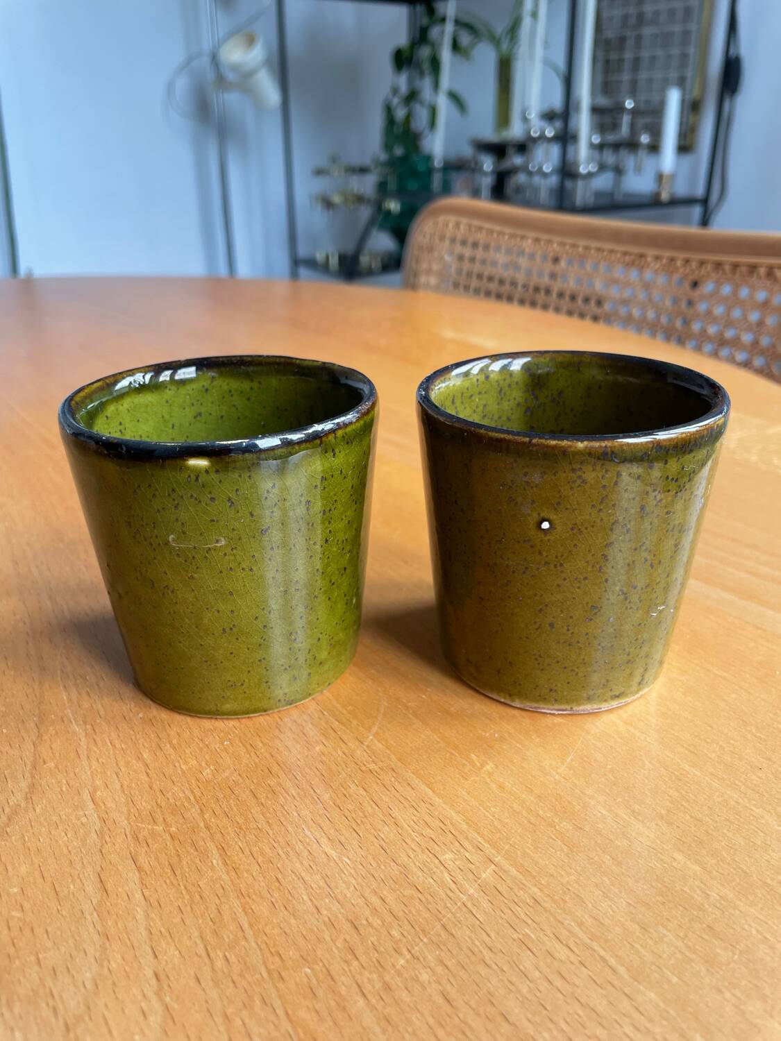 Mugs cups enameled stoneware 60s vintage
