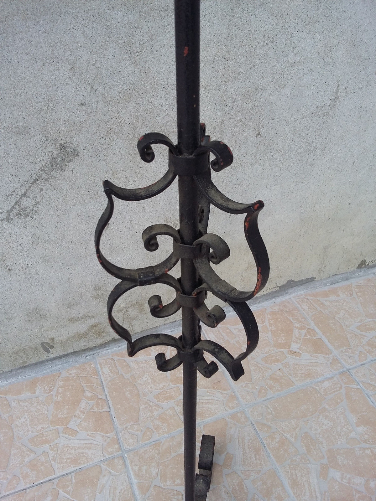 Wrought iron lamppost