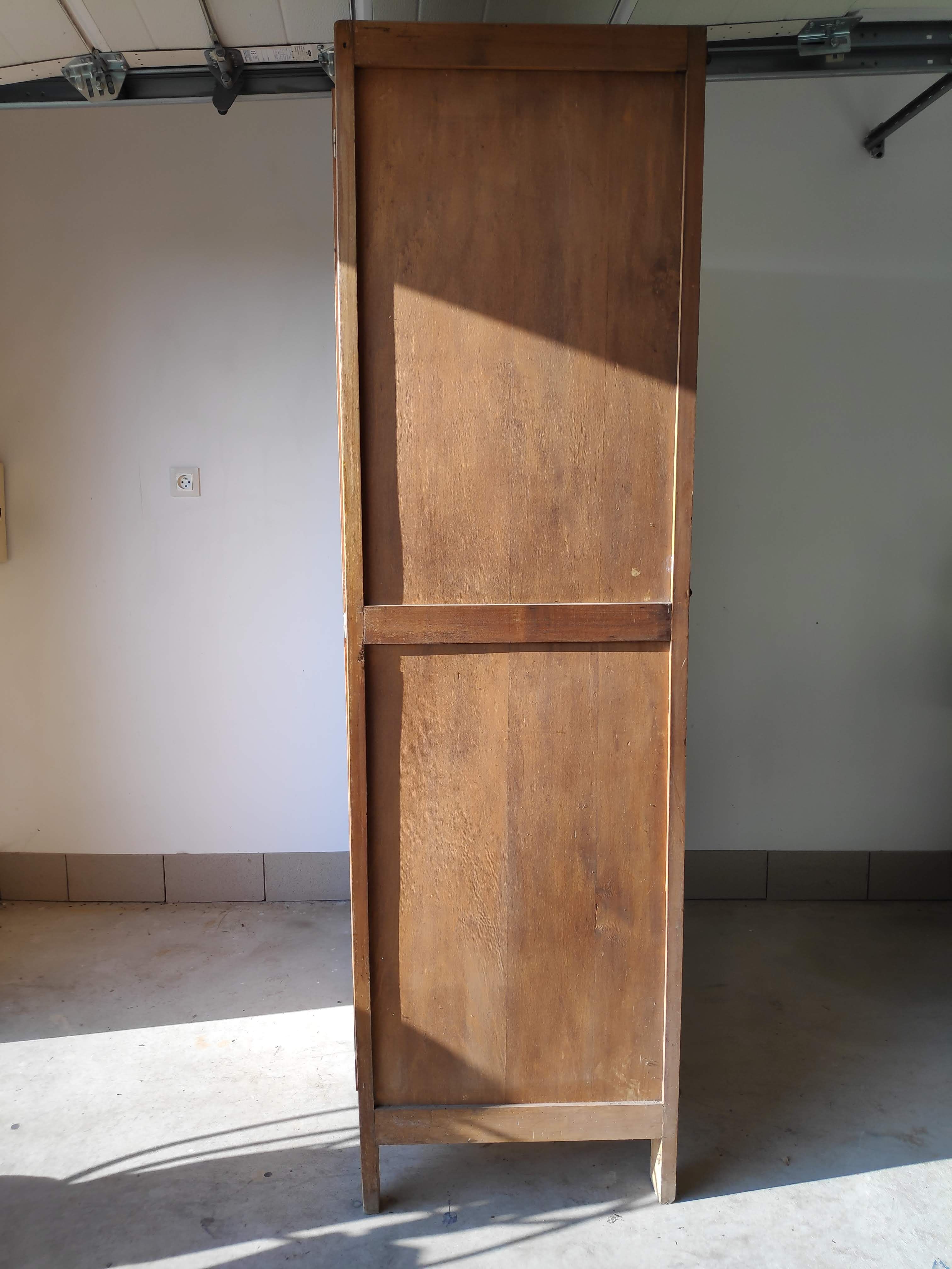 Cabinet Paris vintage wooden