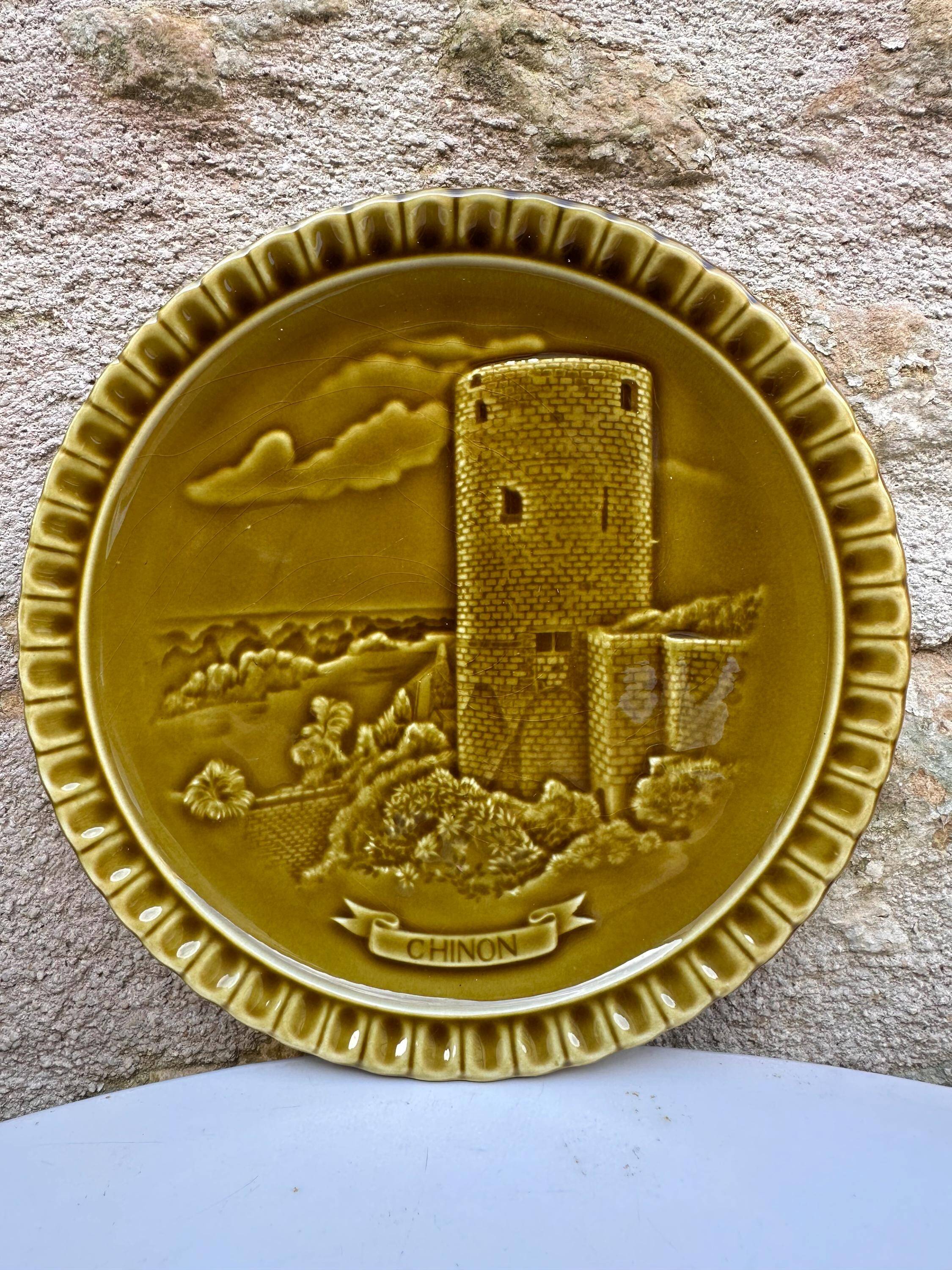 Gien France Plates Loire Castles - Set of 8